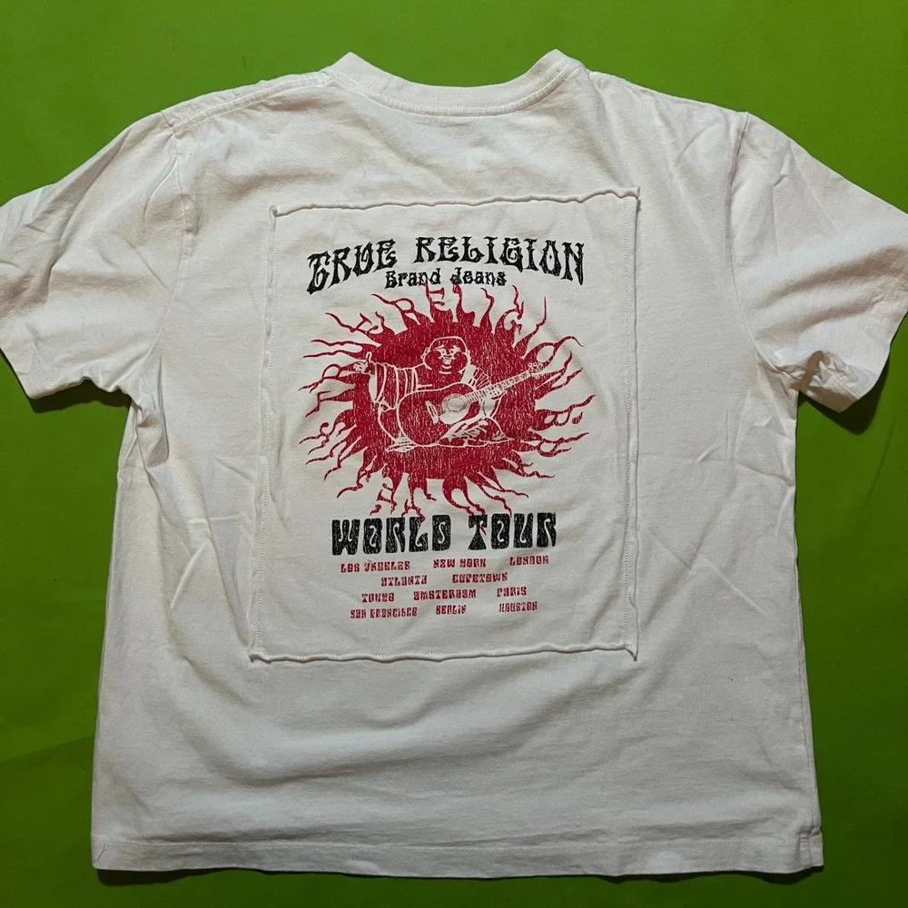 True Religion Mens World Tour Graphic T-Shirt White Red Horseshoe Logo Large